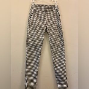 Plaid patterned classical skinny pants, from Chocolate USA